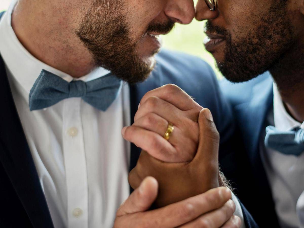 "Matrimonio gay contratto in Europa va riconosciuto", la sentenza della Corte Ue - 
