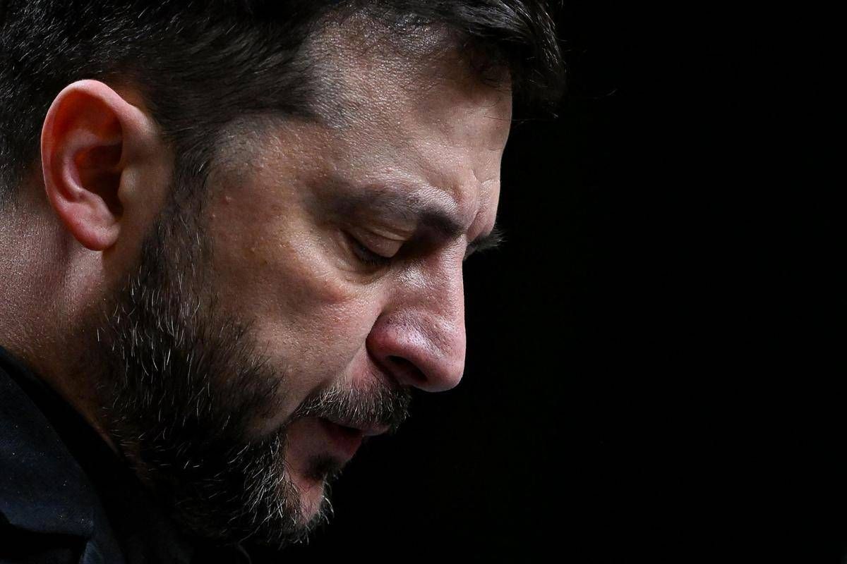 Trump insiste, Putin minaccia: Zelensky accerchiato sul piano Usa per l'Ucraina - 