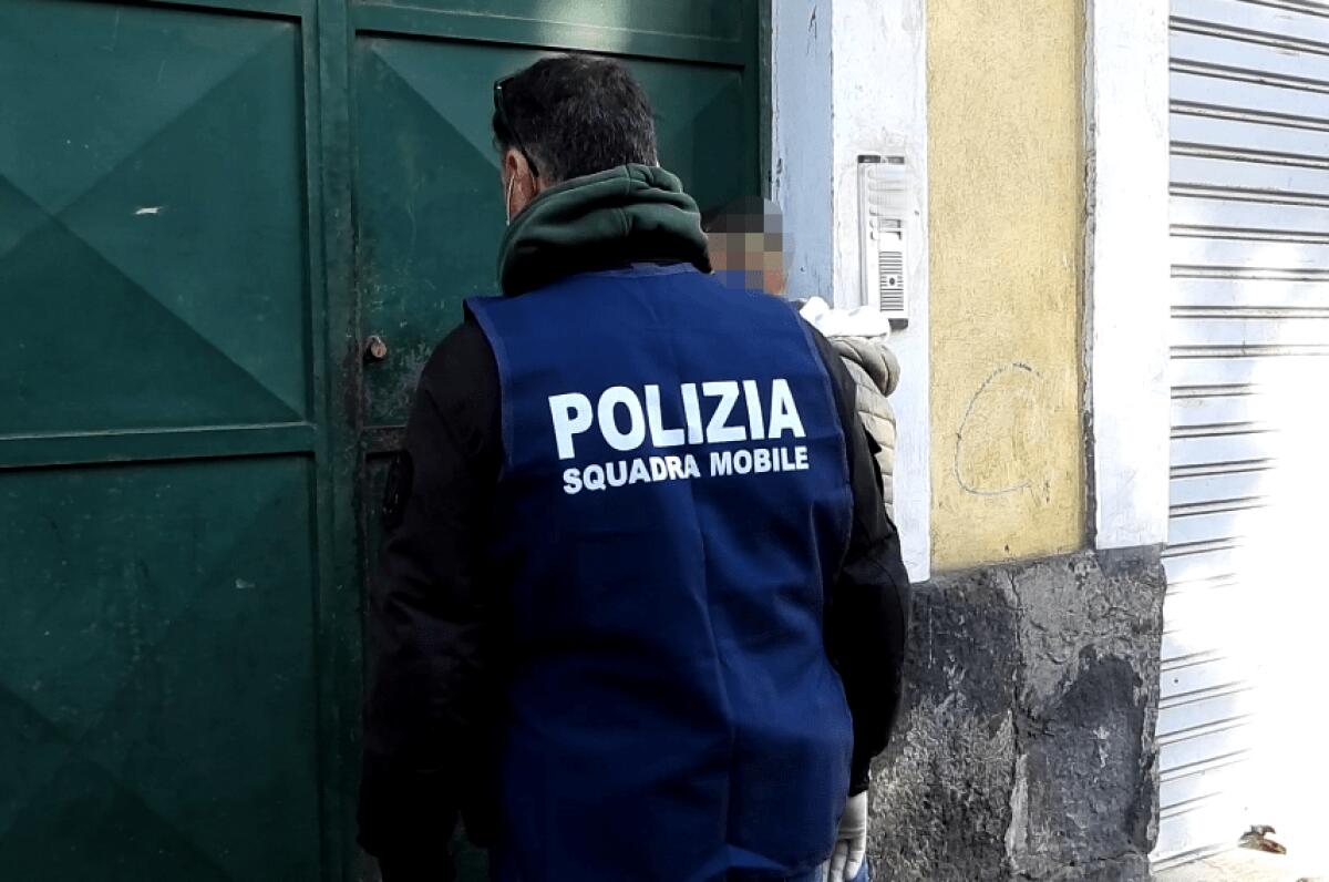 Furto sotto sorveglianza | La Polizia di Catania smaschera ladri esperti in azione! - 