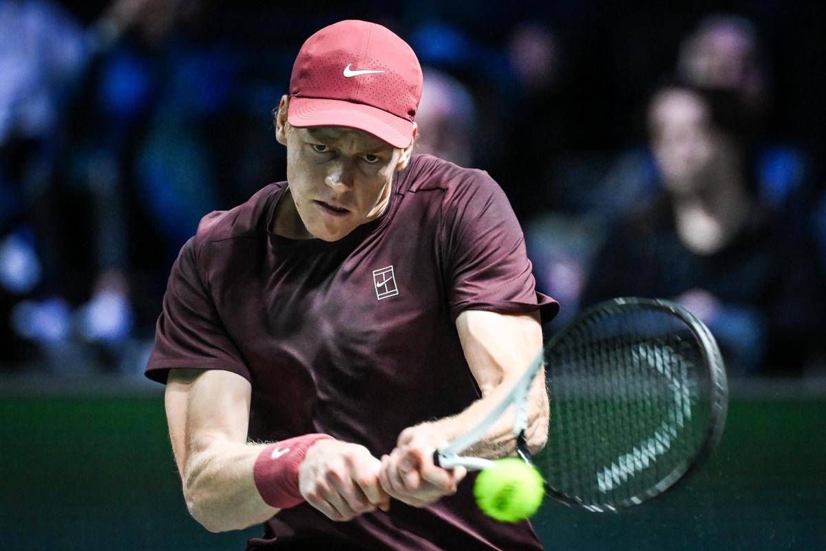 Sinner-Zverev, oggi semifinale a Parigi: orario, precedenti e dove vederla -