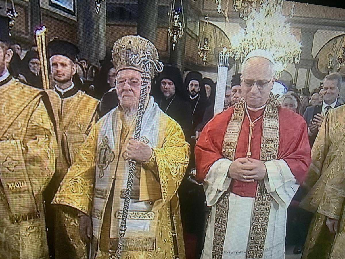 Papa Leone XIV in Turchia, l'appello alla pace. Poi andrà in Libano - 