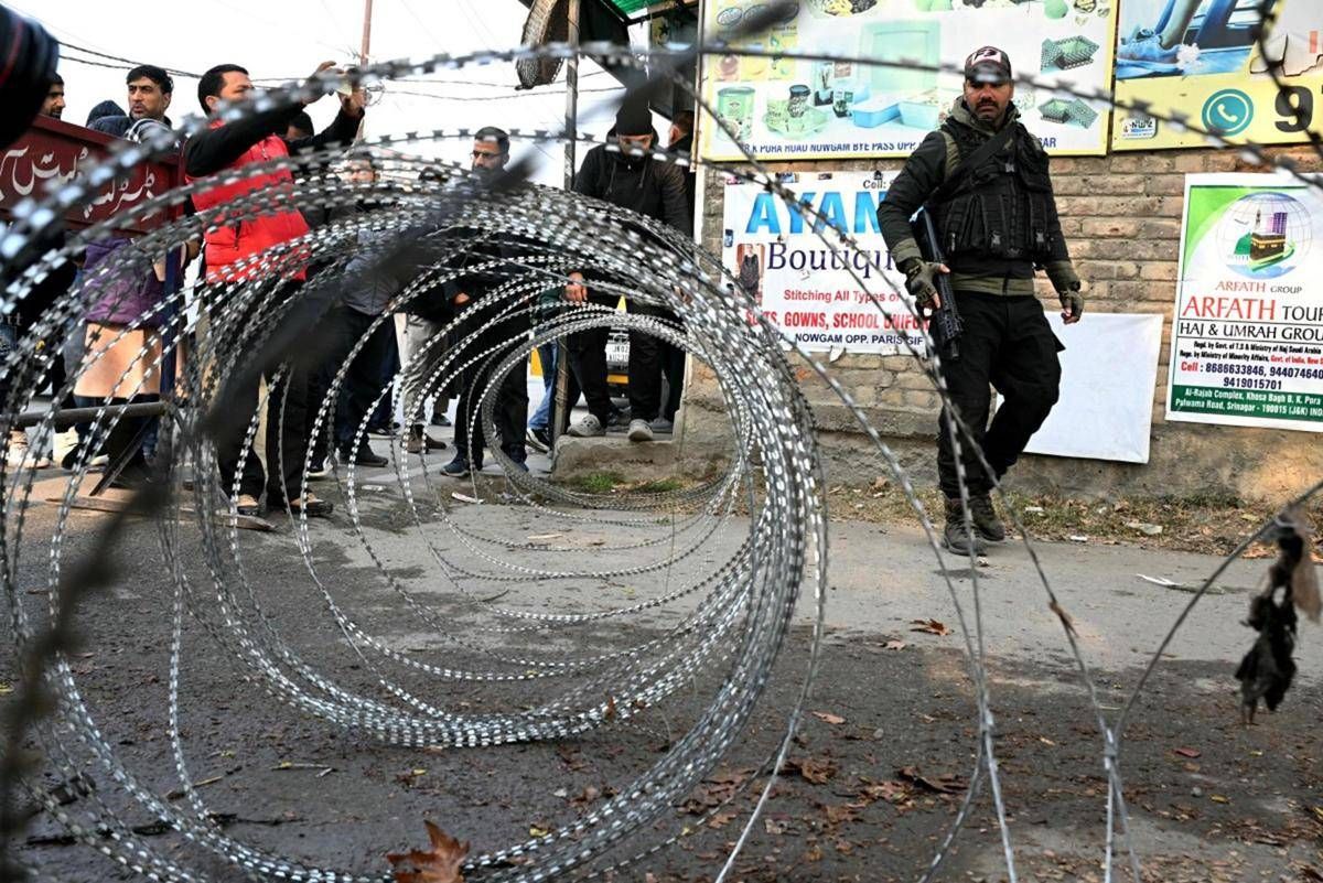 Stazione di polizia salta in aria, esplosi ordigni dopo sequestro: 9 morti in India - 