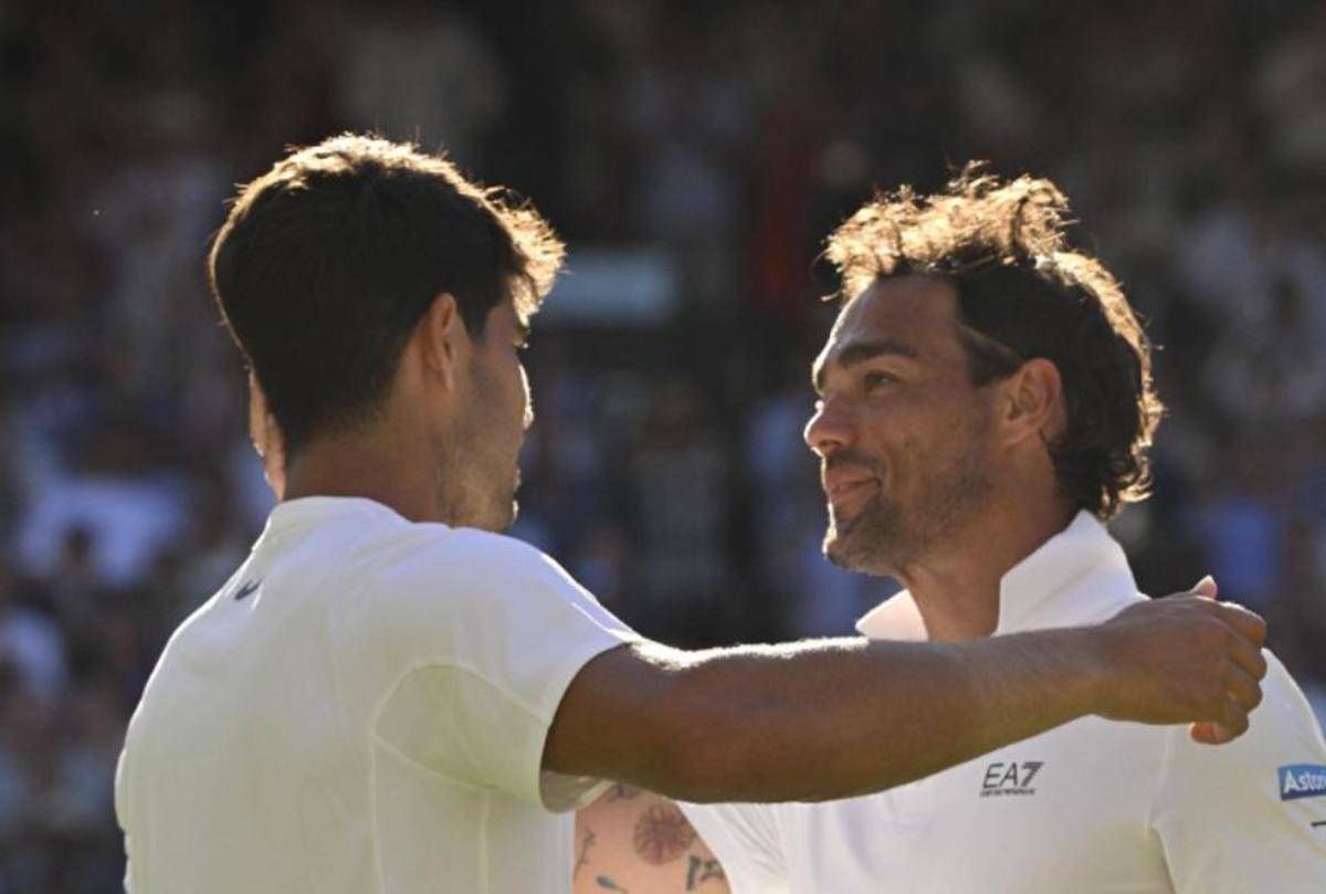 Atp Finals, Alcaraz incontra Fognini prima della finale con Sinner. La battuta su'Ballando con le stelle' - 