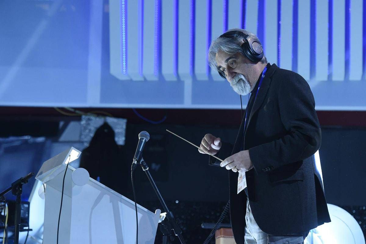 Addio a Peppe Vessicchio, il 'Maestro' per antonomasia tra Sanremo e tv - 