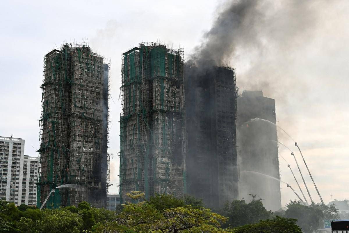 Hong Kong, salvate 144 persone dopo l'incendio: ancora 150 i dispersi - 