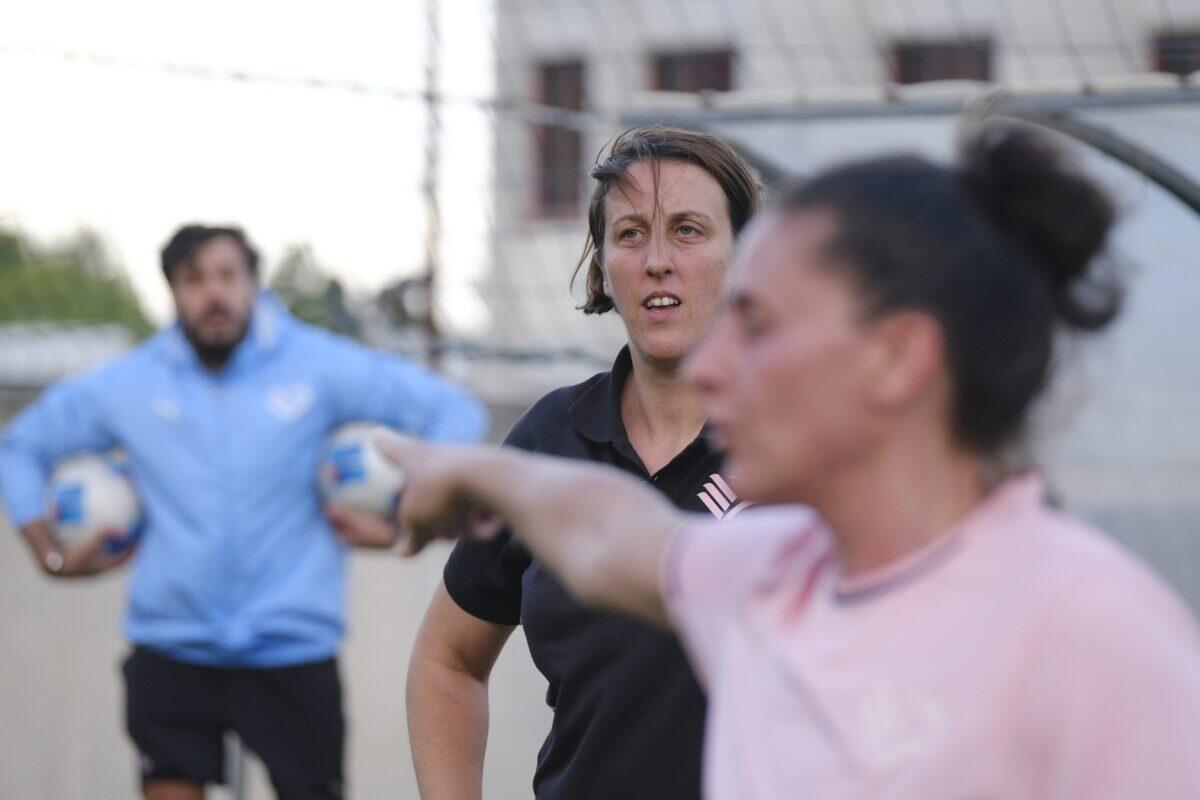 Palermo FC: la vittoria nel derby sorprende tutti | Scopri il segreto della rinascita del calcio femminile! - 