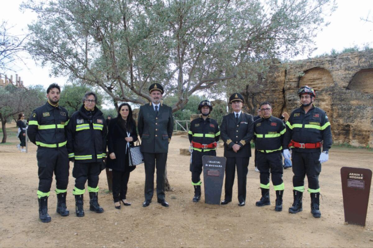 Vigili del Fuoco fucilati per la libertà | Scopri perché il loro eroismo è più rilevante che mai! - 
