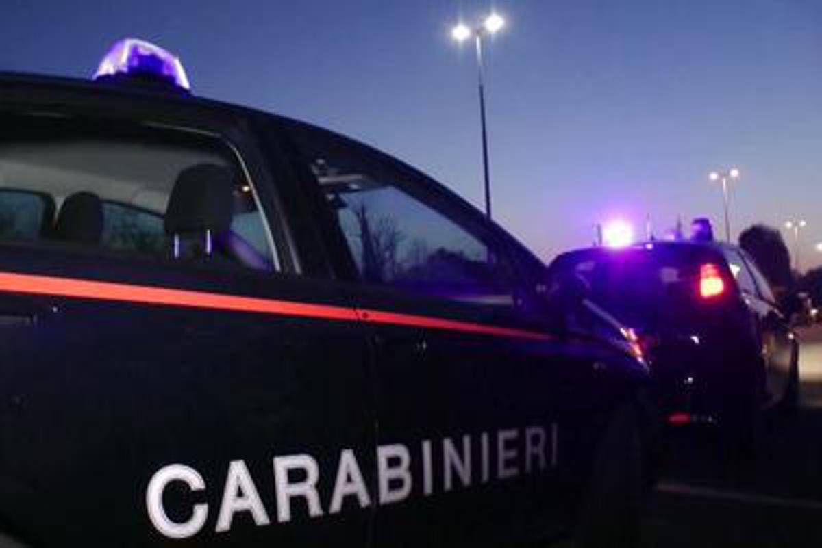 Genova, accoltella ex compagna e fugge: catturato nella notte - 
