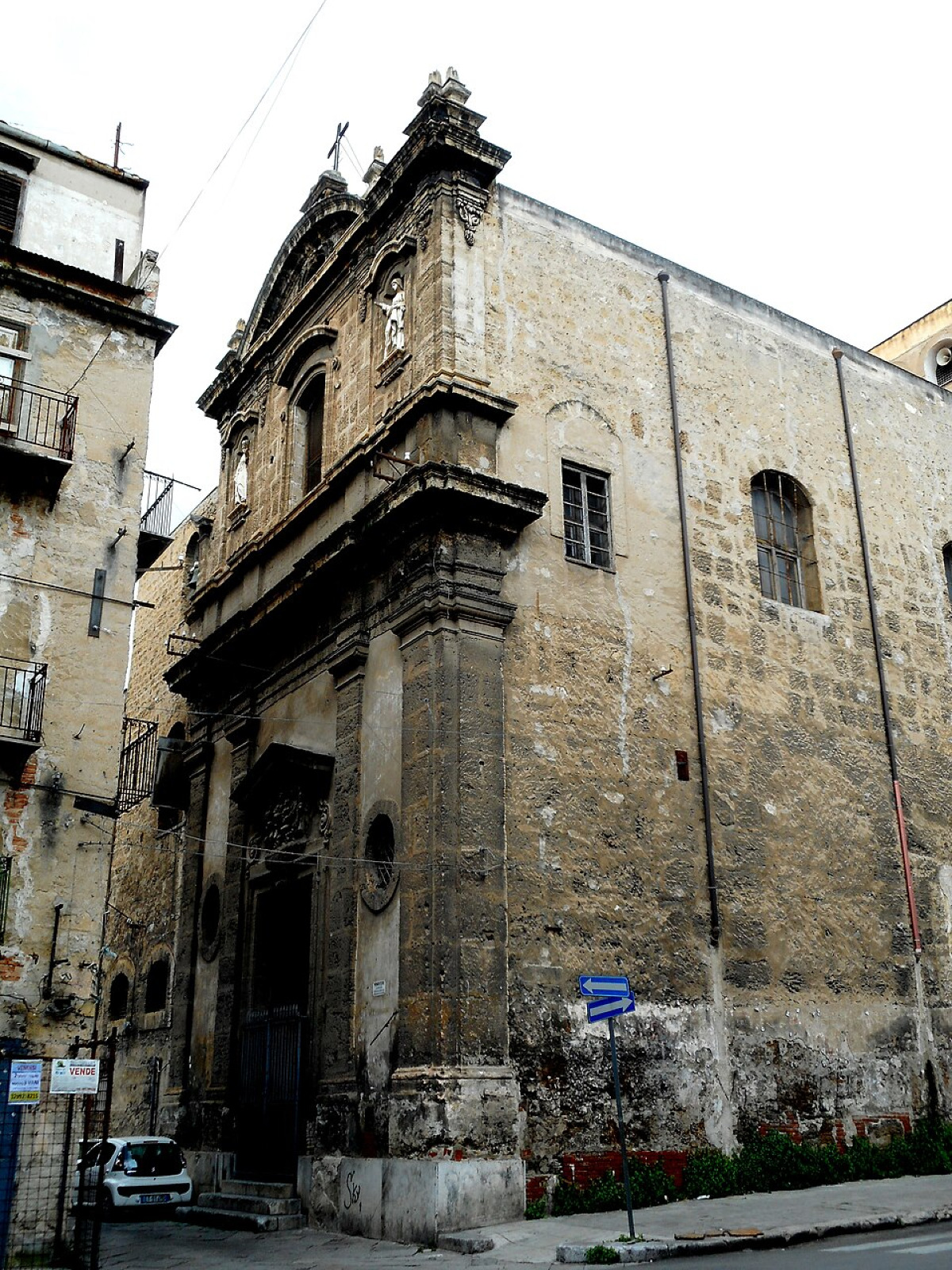 Il mistero dimenticato della Chiesa della Sacra Famiglia di Palermo: l’edificio che nasconde un segreto celato - Foto: Stendhal55/Wikipedia