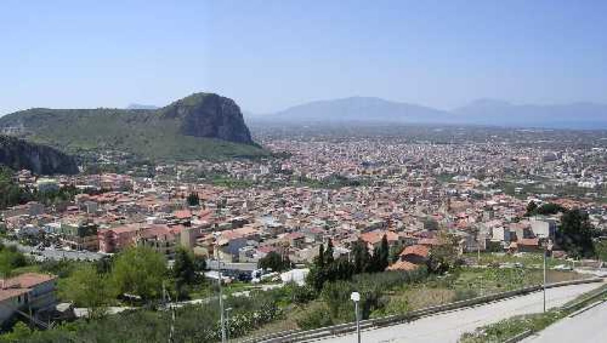 Il paese palermitano nato da un eremo solitario che cambiò per sempre il destino della Valle dello Jato - Foto: Paolo-007/Wikipedia