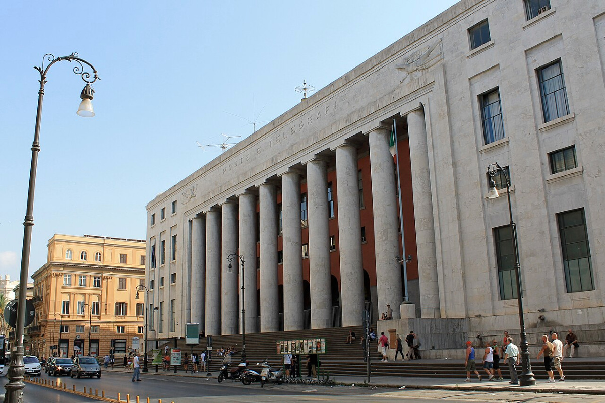 L'architettura titanica palermitana che ha cambiato il modo di comunicare (la vedi ogni giorno) - Foto: Patrick Nouhailler's/Wikipedia