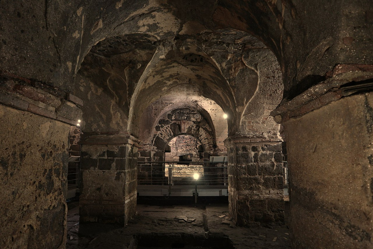 Le Terme Achilliane sono un tuffo nell'antica Roma, sepolte sotto la piazza Duomo di Catania e riscoperte per stupire ancora. - Foto: Daniele Napolitano/Wikipedia