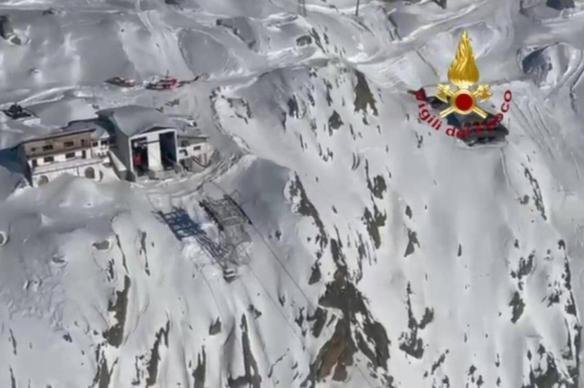 Incidente funivia a Macugnaga, 4 feriti e 100 bloccati a monte: tutti evacuati - 