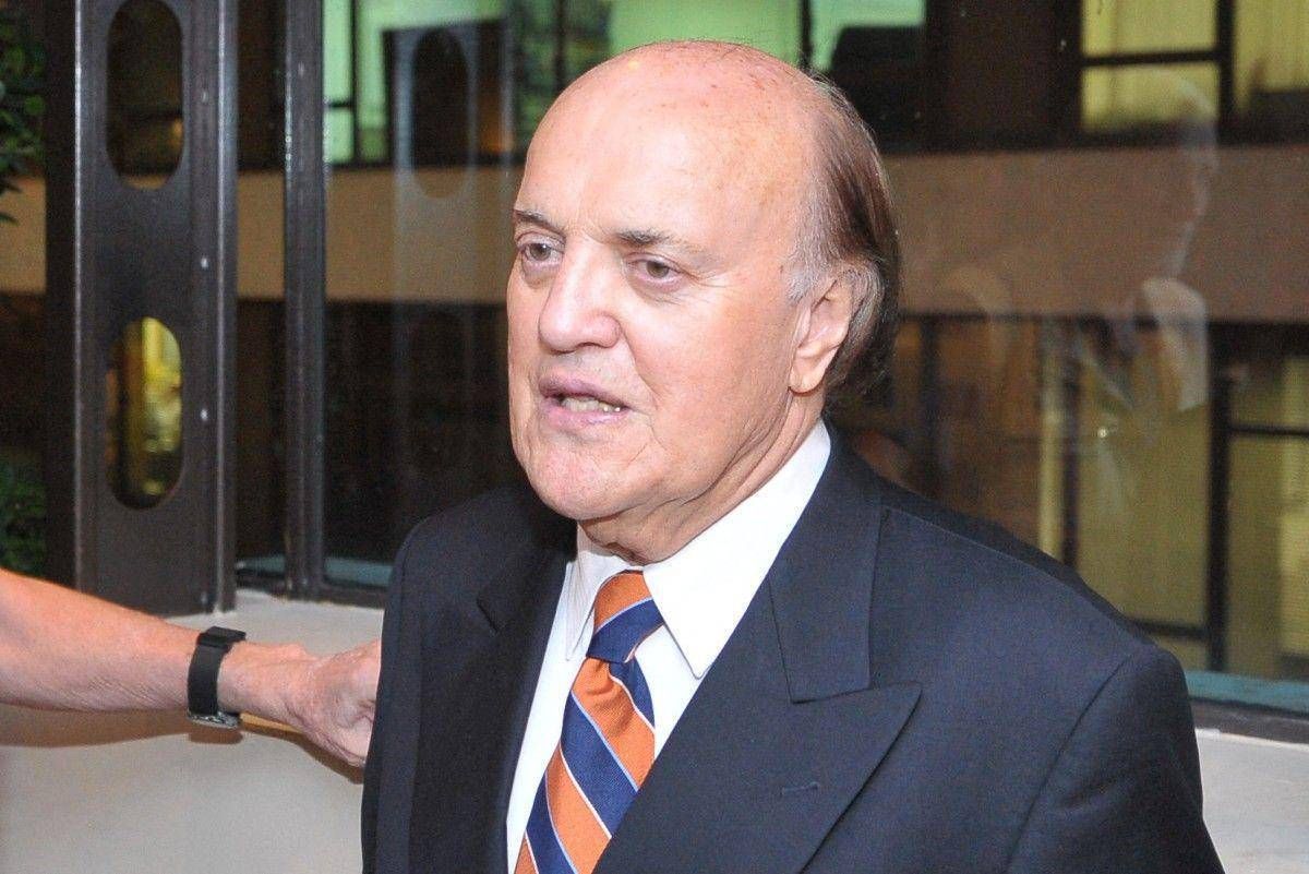 Morto Peter Arnett, il premio Pulitzer per le cronache dal Vietnam aveva 91 anni - 