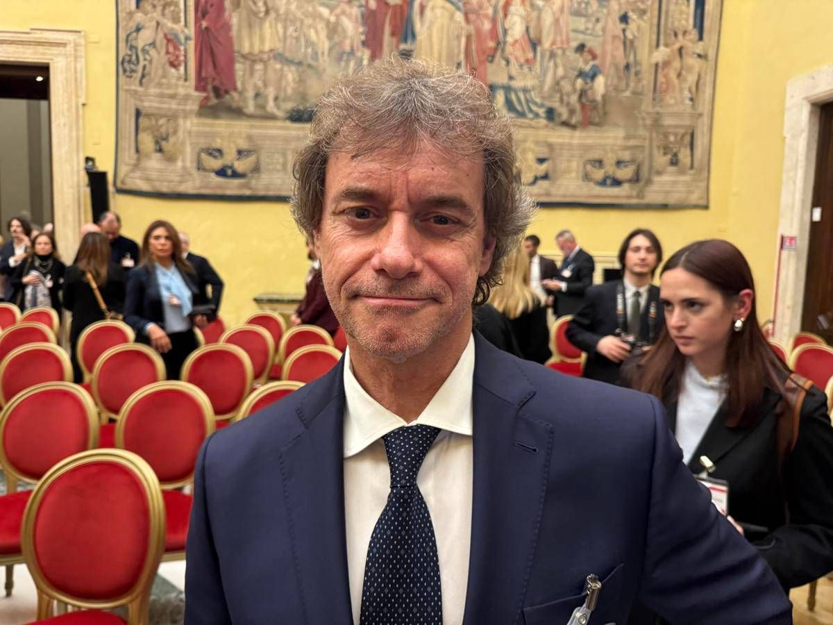 Ad Alberto Angela il Premio Laurentum 'Eccellenza nella Divulgazione Scientifica' - 