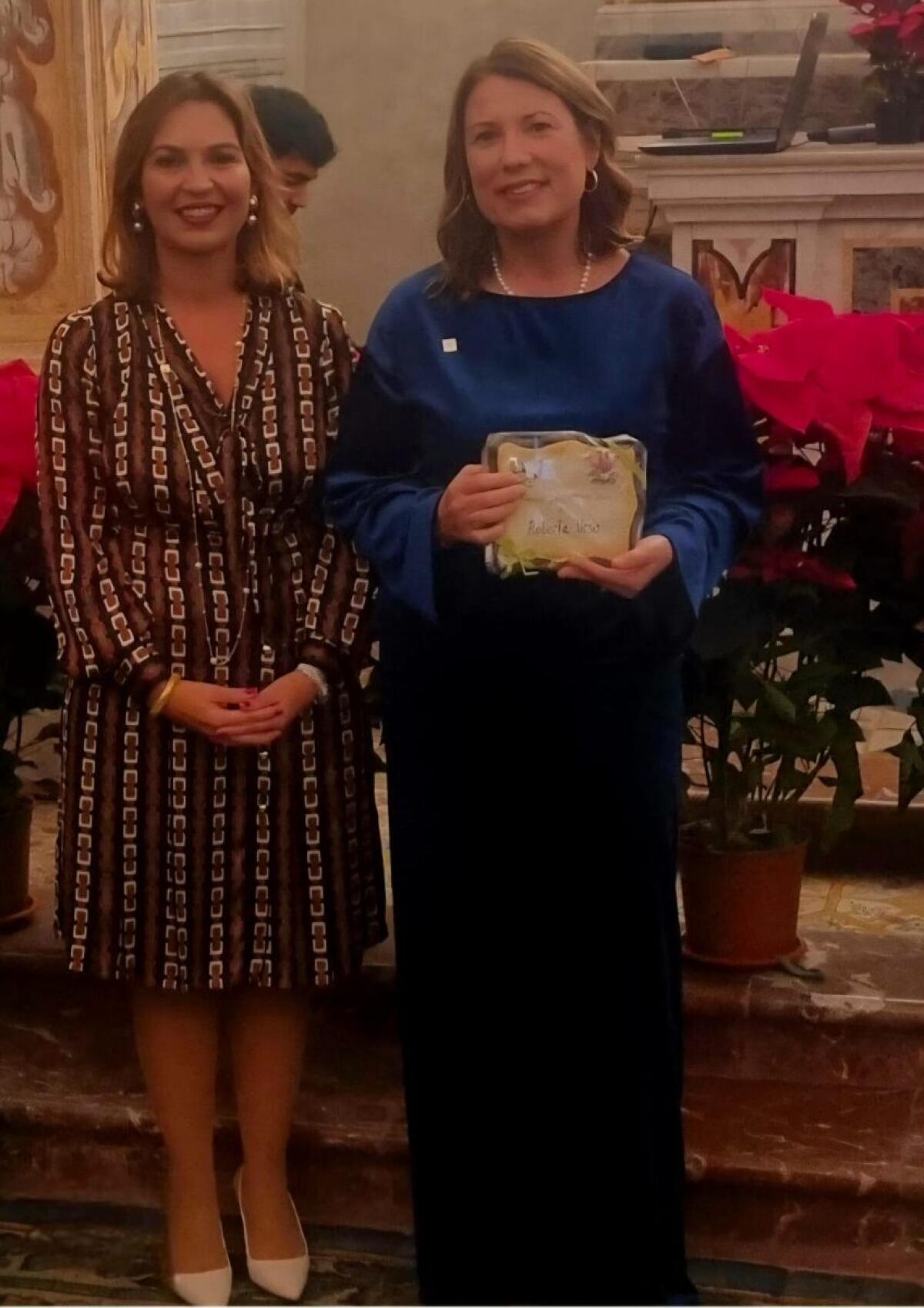 Premio Donnattiva 2025: Roberta Urso, voce di riferimento per l'enologia siciliana, riconosciuta da Assovini Sicilia - 