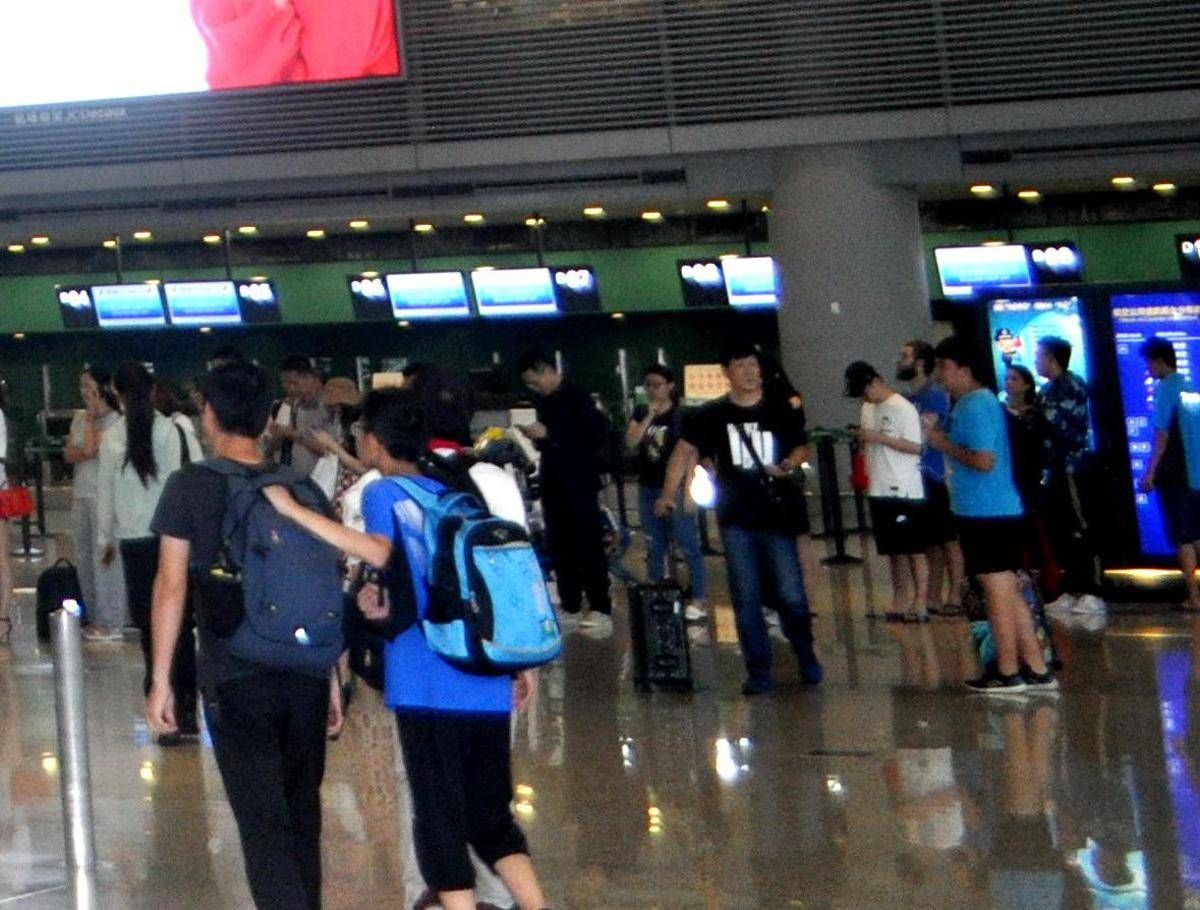 Taiwan, media: "Attacco con coltello e fumogeni in metro Taipei, due morti e 5 feriti" - 