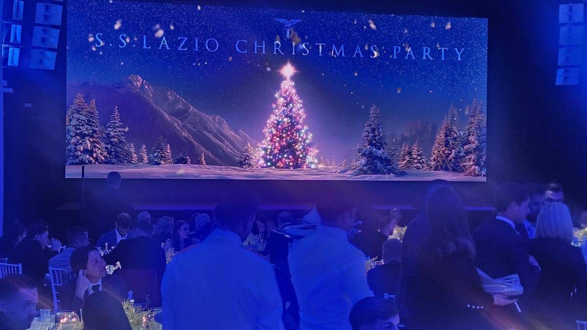 Da Barachini ad Anna Falchi, 500 ospiti per il Christmas Party della Lazio - 