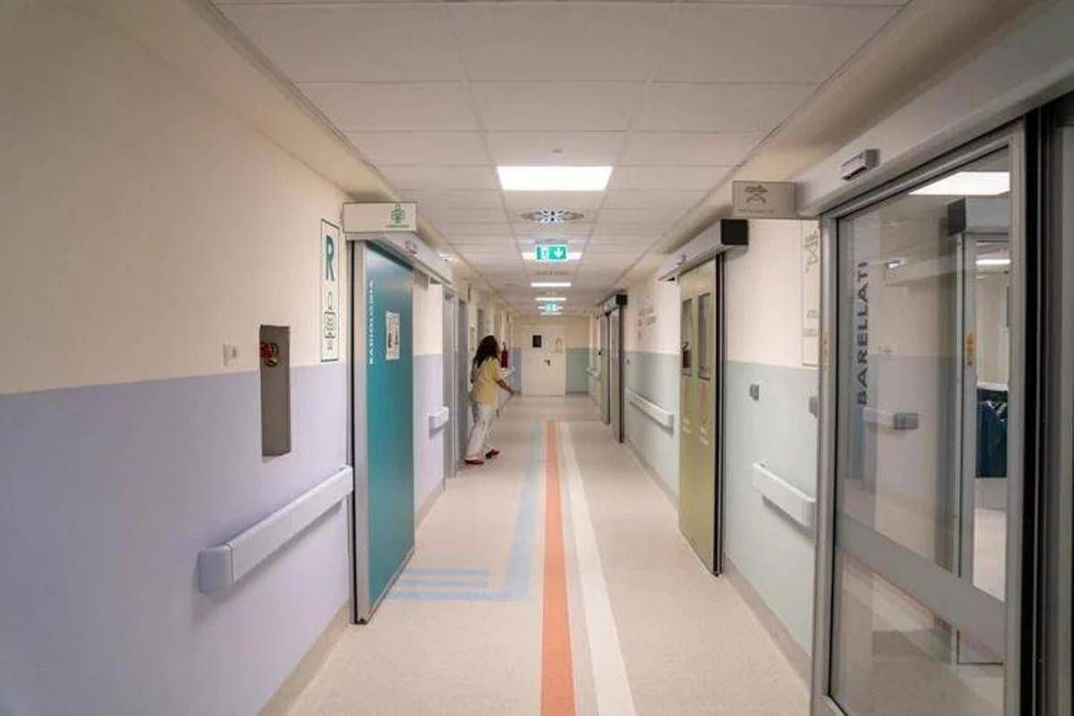 Corpi scambiati in ospedale nel Pisano, genitori vegliano per sbaglio l'amico del figlio - 