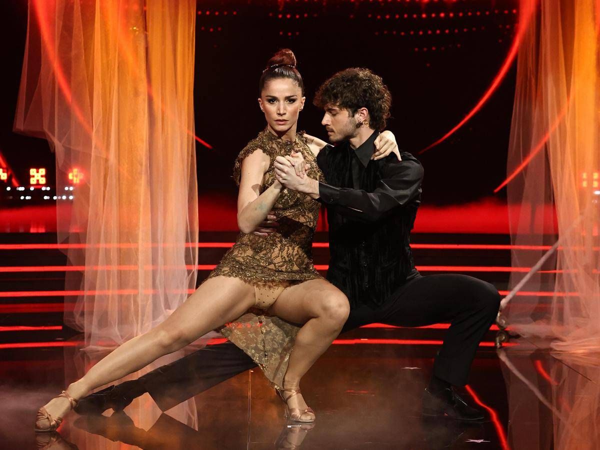 Ballando, Delogu: "Nikita è la versione bionda di De Martino". Poi l'ipotesi Sanremo - 