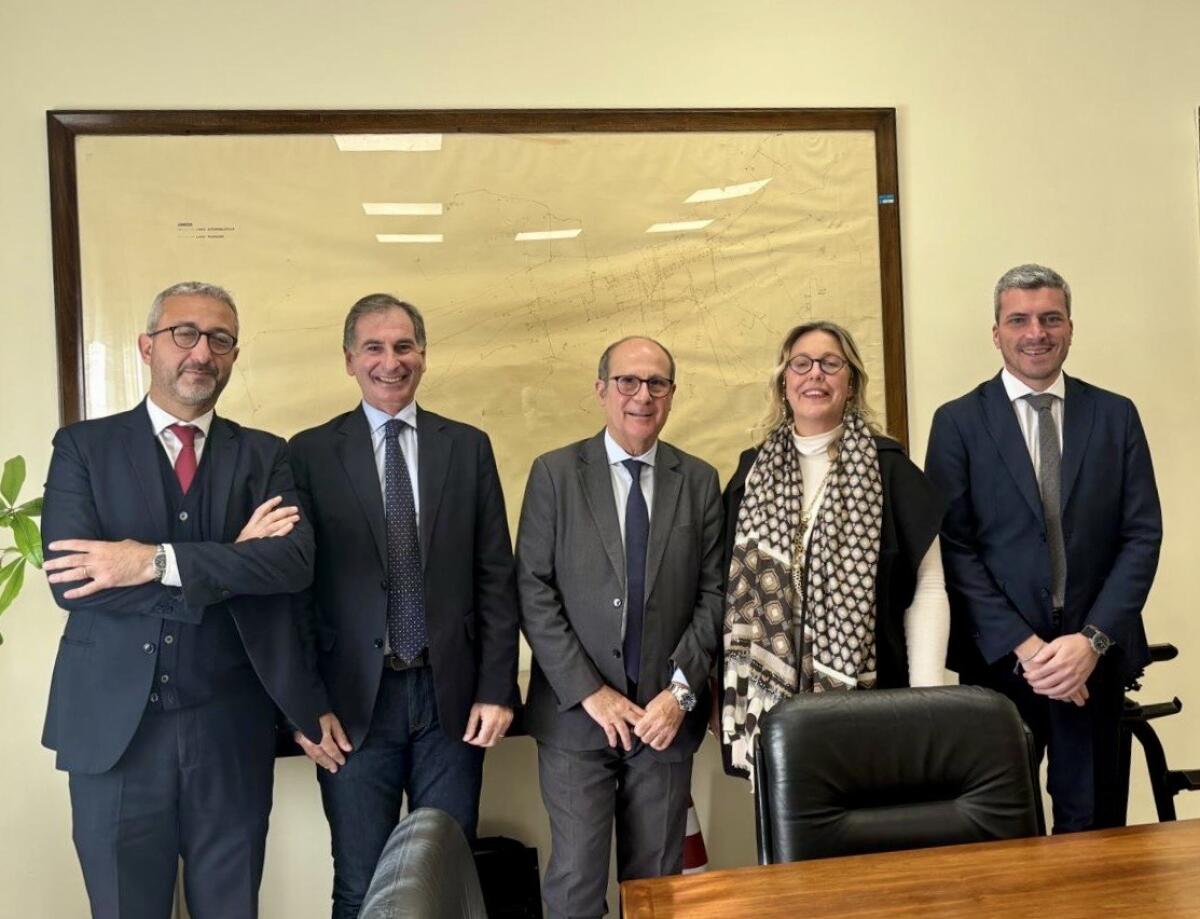 Regolamentazione della sosta a Piazzale Bruno Lavagnini: il Comune di Palermo ascolta le istanze dei cittadini - 