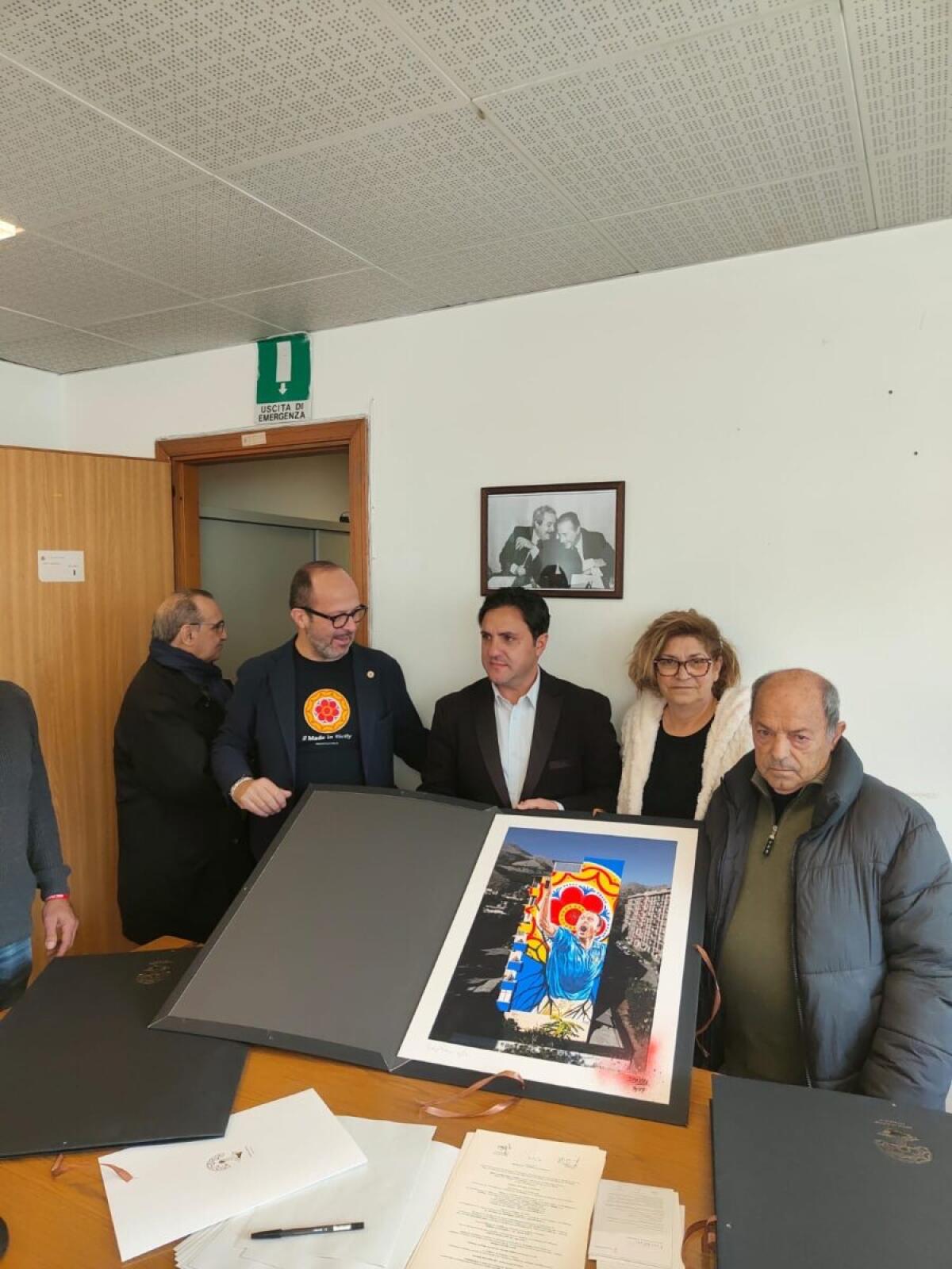 Comune di Palermo celebra il 61° compleanno di Totò Schillaci con un evento in aula consiliare - 