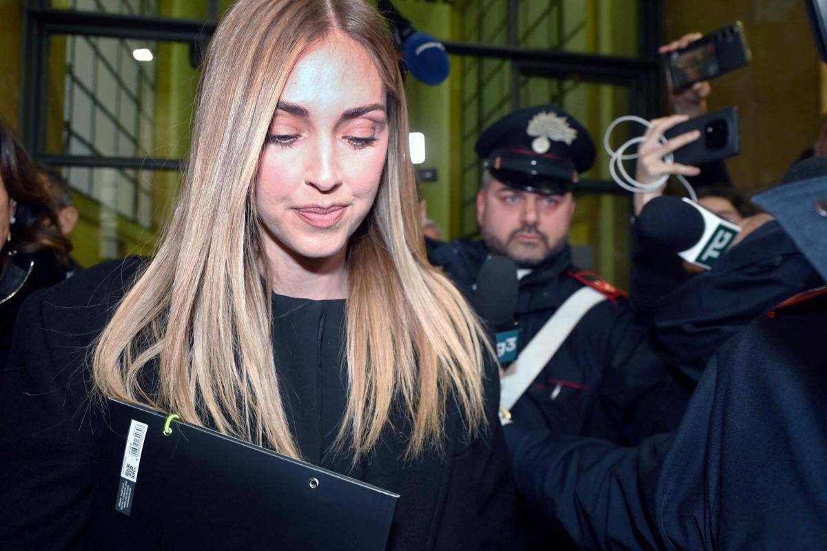 Farwest, stasera 5 novembre: l'ex socio di Chiara Ferragni sul Pandoro Gate - 