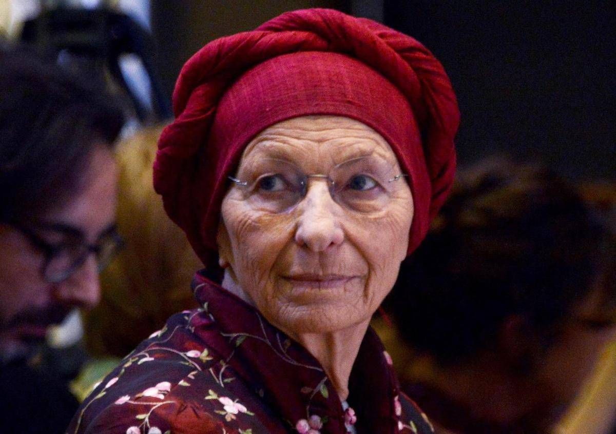 Emma Bonino migliora, trasferita in reparto - 