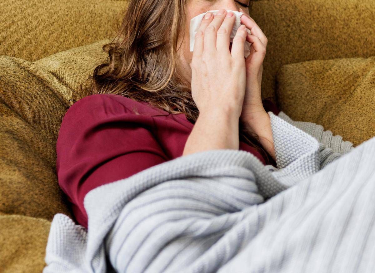 Influenza 2025, Bassetti: "Polmoniti impegnative anche nei giovani" - 