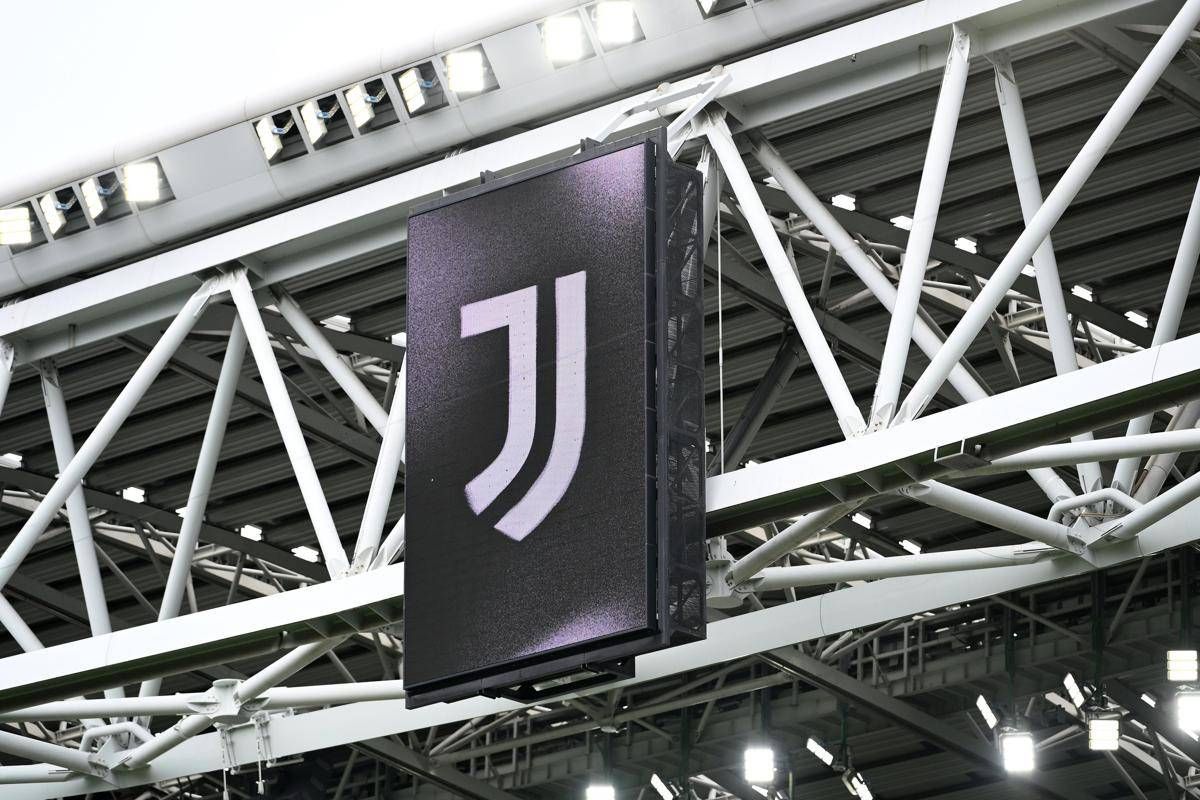 Juve, Exor smentisce trattative per cessione quote - 