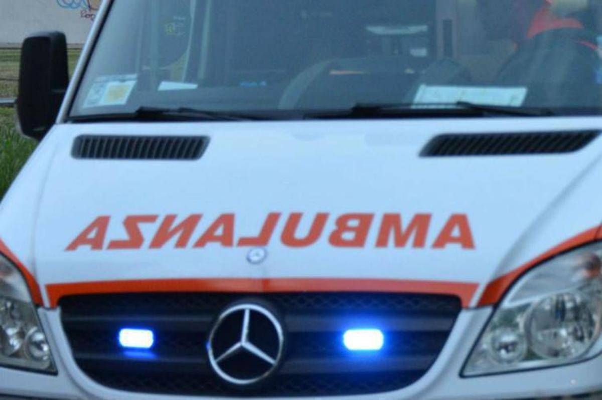 Roma, tir investe e uccide una donna di 84 anni in via Prenestina: alla guida un 75enne - 