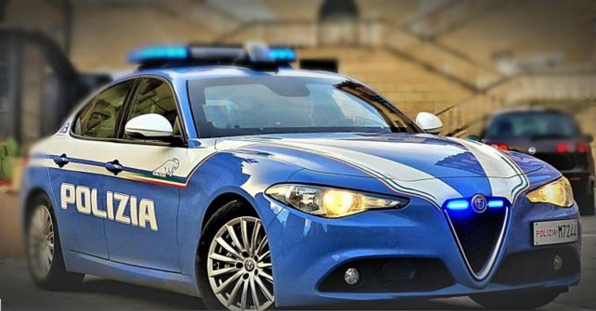 Polizia di Trapani intensifica il contrasto ai parcheggiatori abusivi nel centro storico di Marsala - 