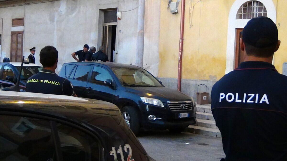 Polizia di Ragusa: Efficace intervento interforze contro l’illegalità nel centro storico - 