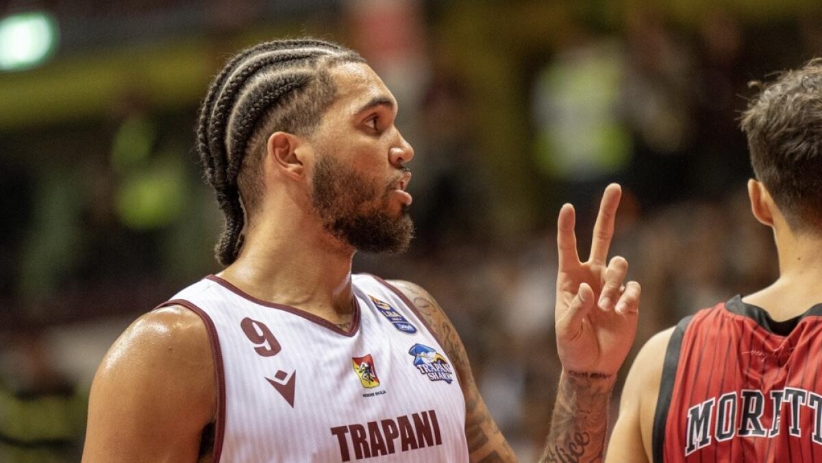 Trapani Shark saluta Timothy Allen in vista del trasferimento al PAOK Salonicco - 
