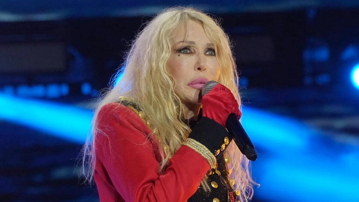 Celebriamo il Compleanno di Ivana Spagna: 71 Anni di Musica e Emozioni! - 