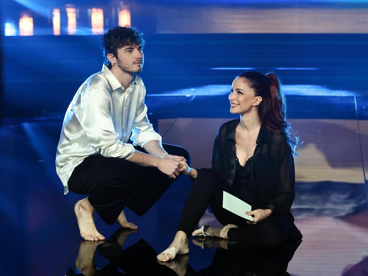 Ballando, Delogu e il sostegno prima della finale: "Spero di non rovinare nulla" - 