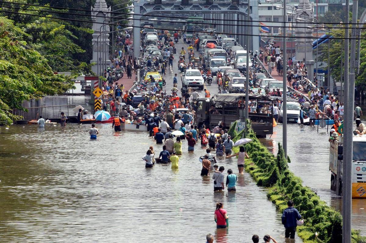 Indonesia e Sri Lanka, le alluvioni provocano un disastro che non fa notizia (o quasi) in Occidente - 
