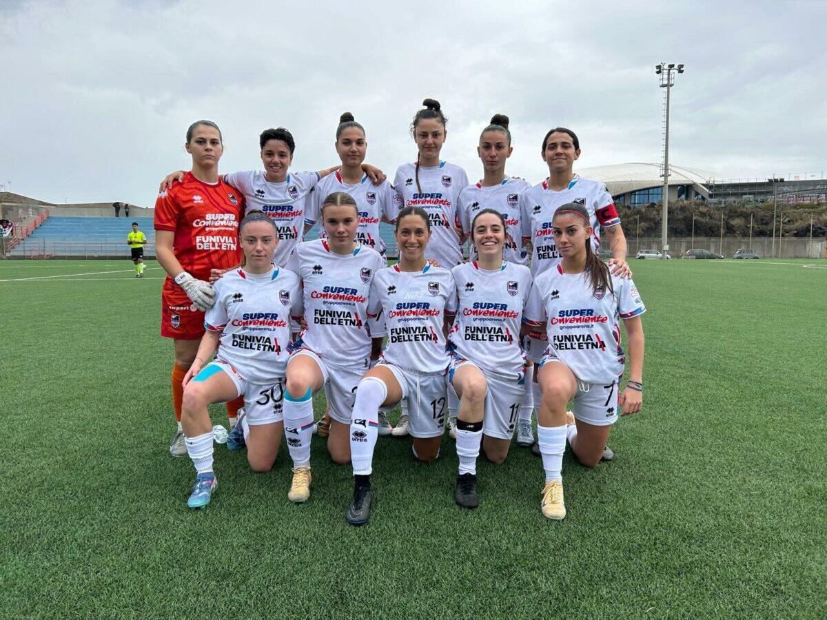 Calcio Catania in testa alla Classifica dopo la vittoria per 5-0 sulla Pink Sport Time - 