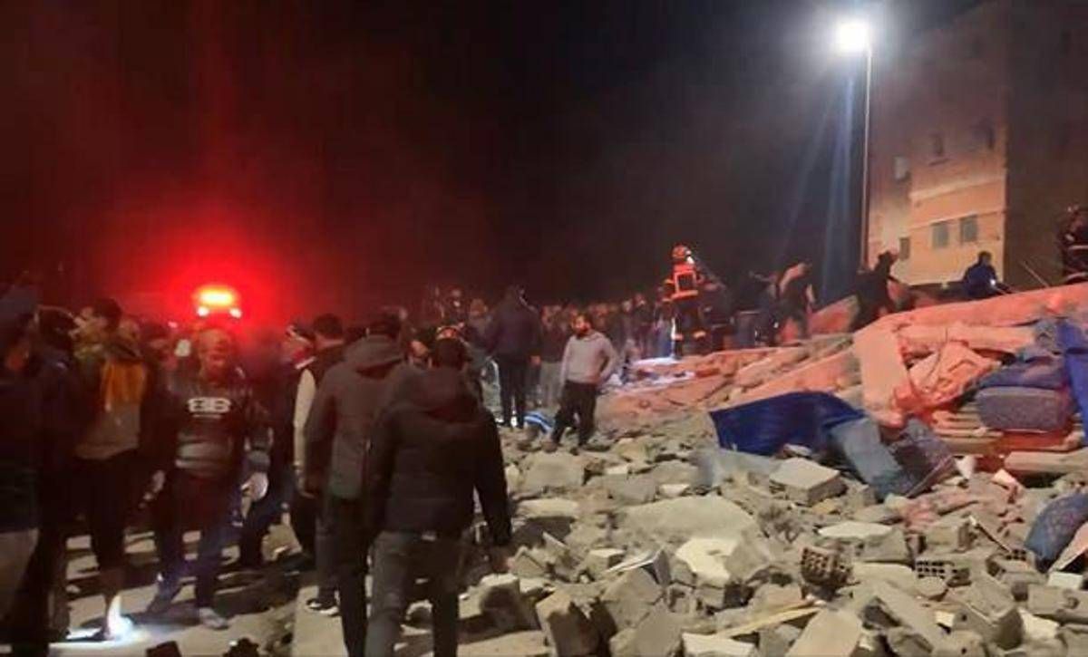 Marocco, crollano 2 edifici di quattro piani a Fes: almeno 19 morti e 16 feriti - 