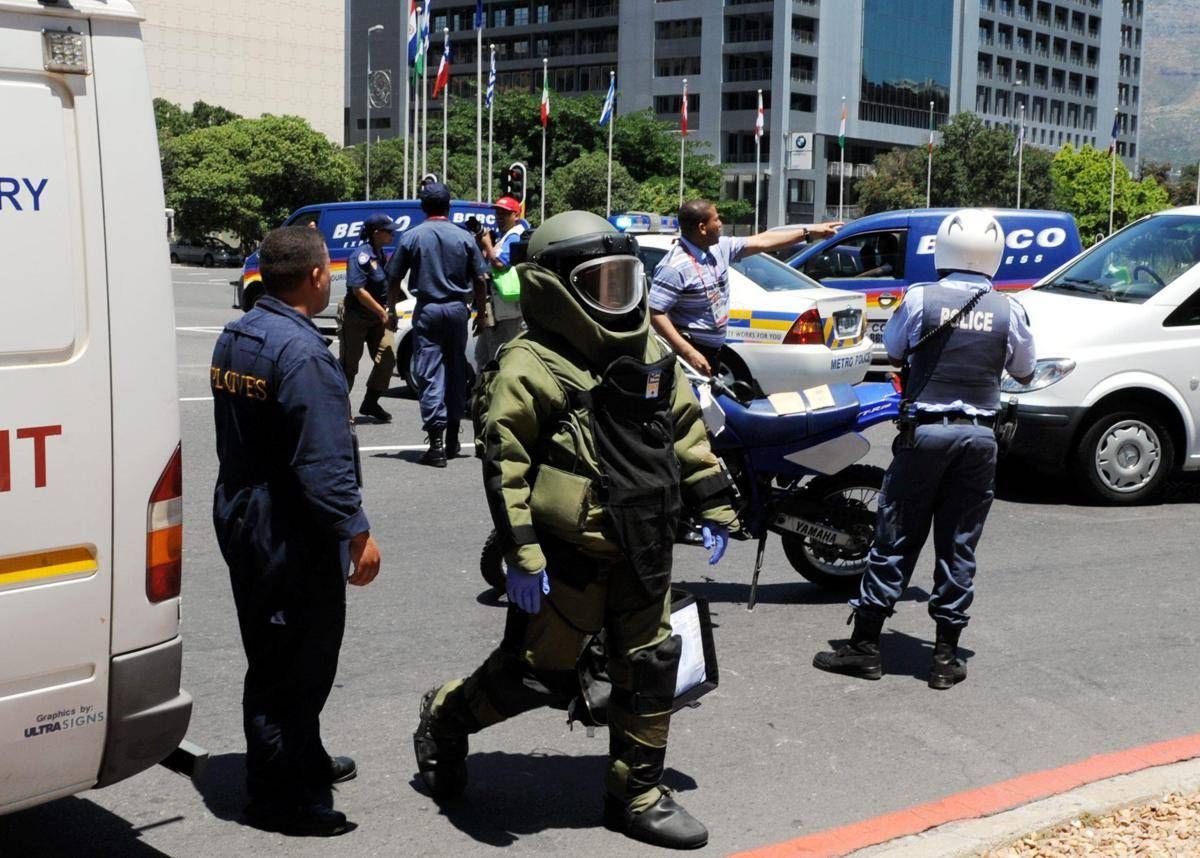 Sudafrica, sparatoria in una taverna vicino a Johannesburg: 9 morti e 10 feriti - 