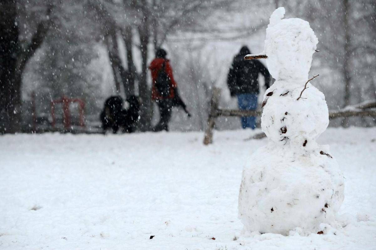 Meteo, neve in arrivo sull'Italia: a Natale passerà anche un ciclone - 
