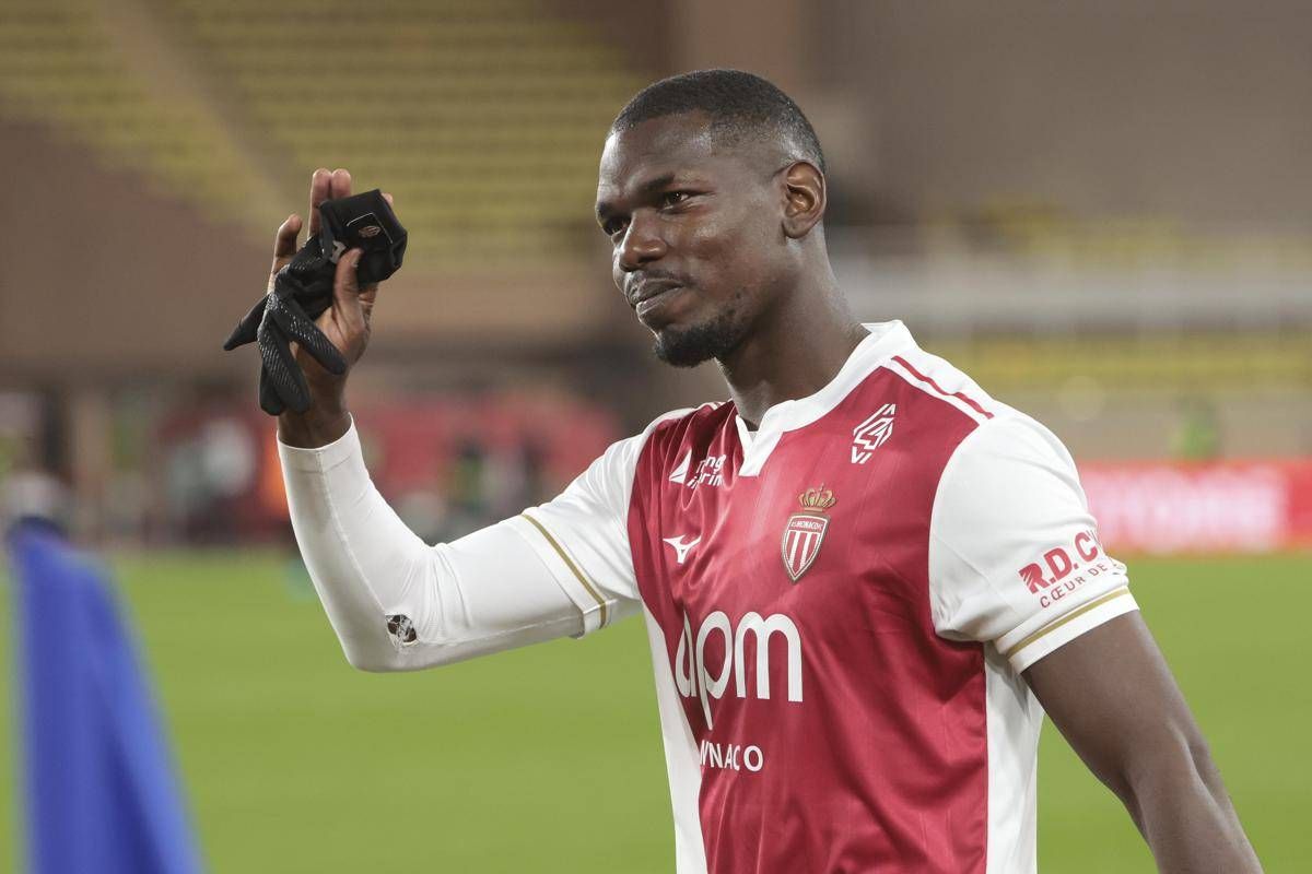 Pogba, dal calcio al... deserto: investe nelle corse di cammelli - 