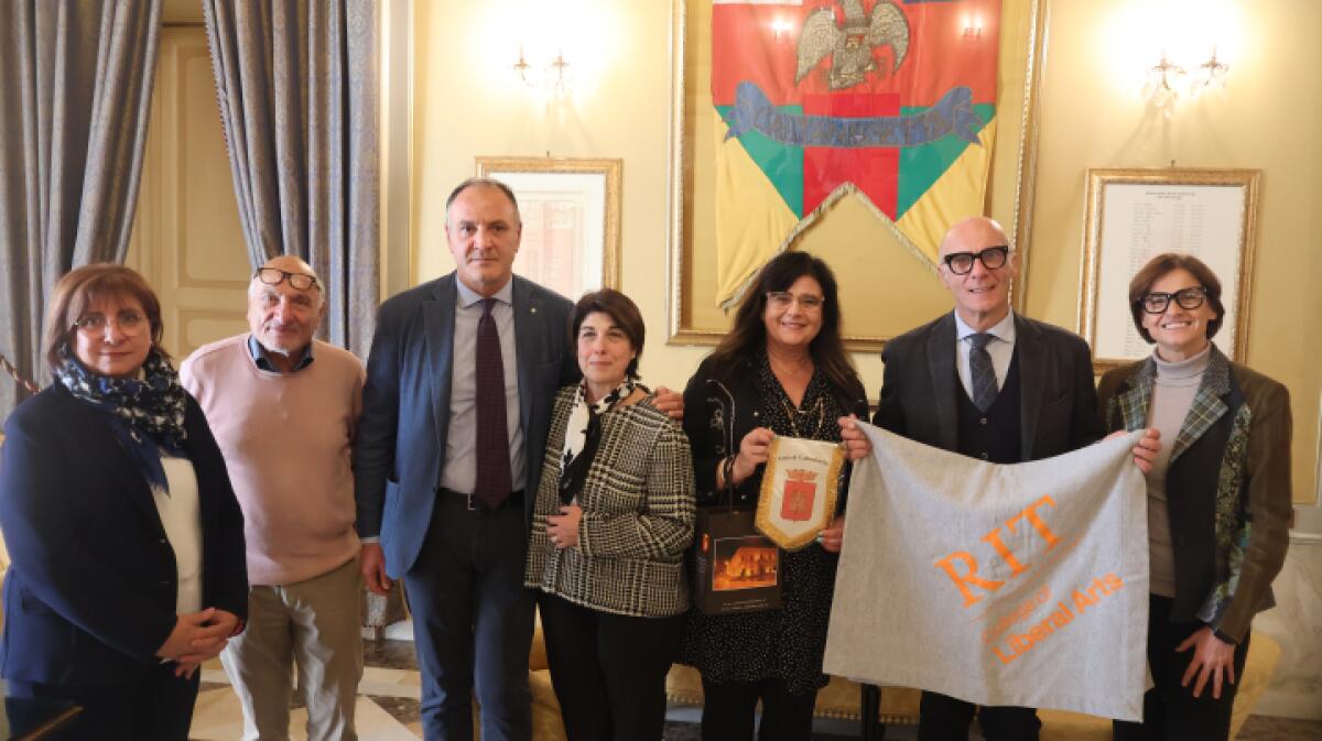 Il Comune di Caltanissetta rinnova il gemellaggio con Rochester attraverso la visita della Prof.ssa D’Amada - 