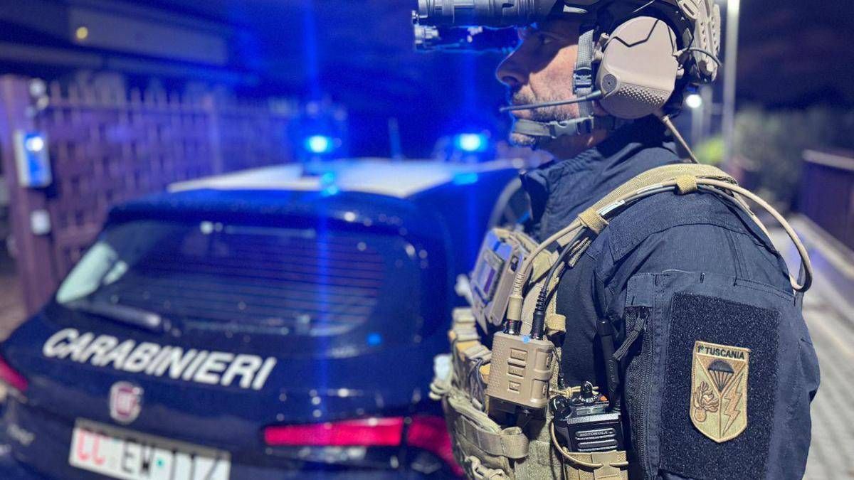 Blitz antimafia a Roma, 14 arresti nel clan Senese: tra le accuse 2 tentati omicidi - 