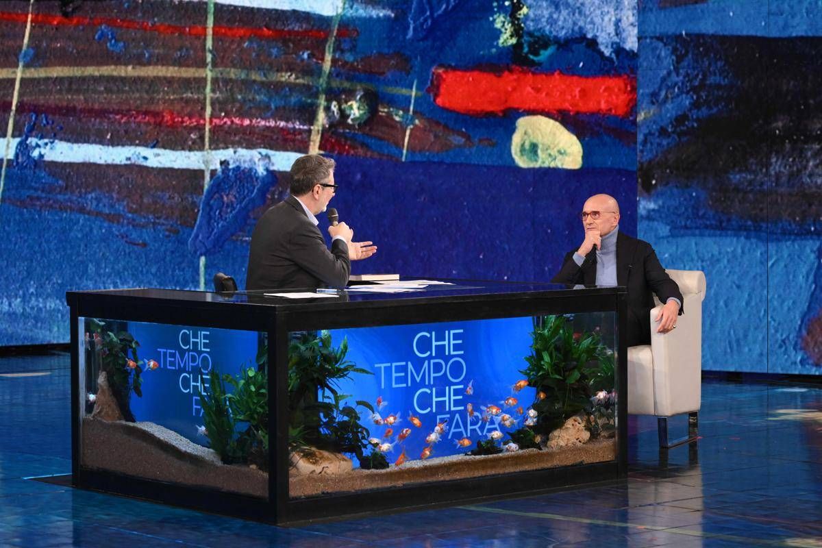 Alfonso Signorini a Che tempo che fa: "Ho fatto coming out con il cardinal Martini" - 