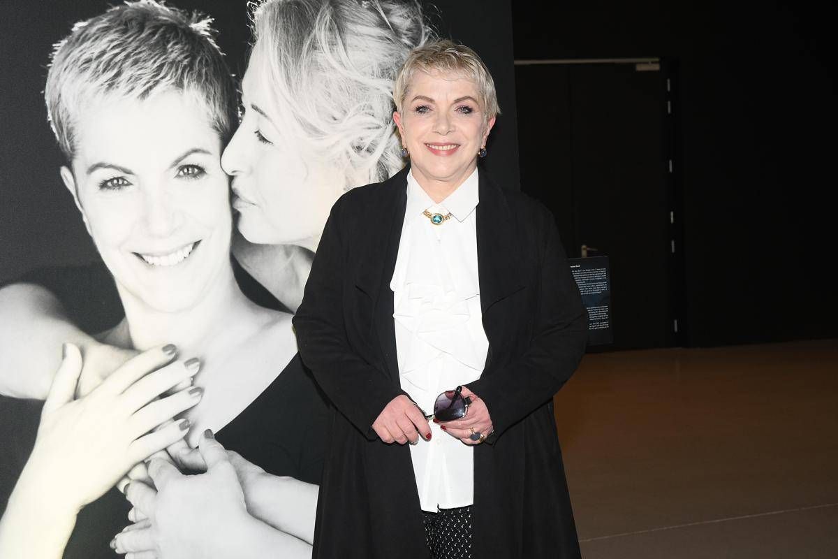 Rosanna Banfi, libera dal tumore: "Oggi è una splendida giornata, i linfonodi sono puliti" - 