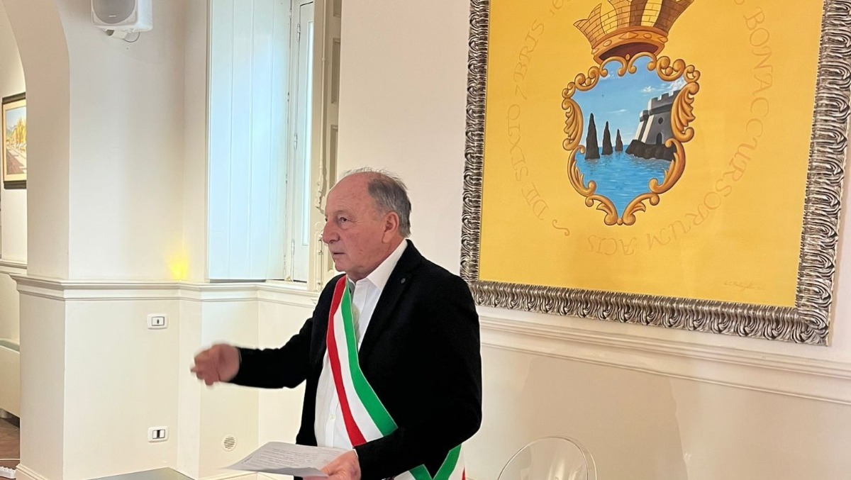 Aci Bonaccorsi, TARIP spiegata dal sindaco: come funziona la tariffa che premia chi differenzia - 