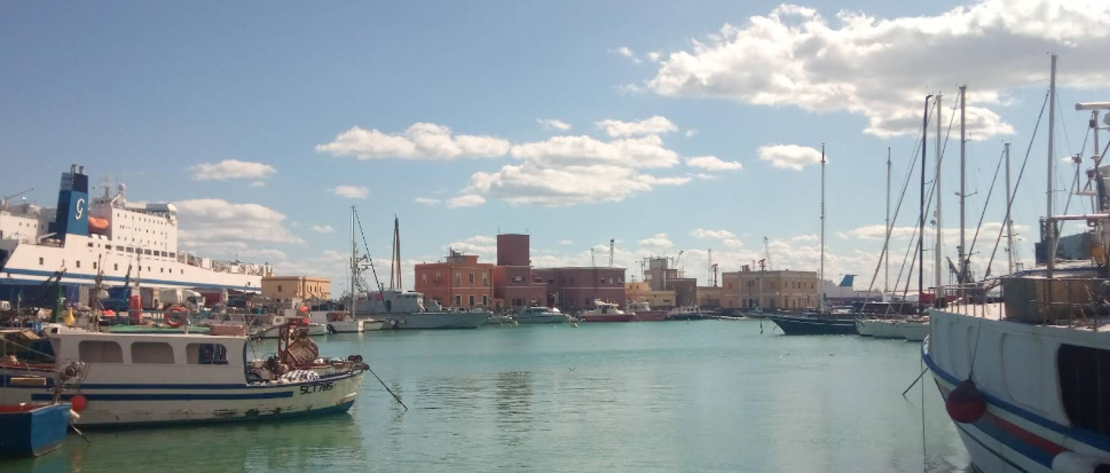 Incidente a Catania, incendio al Porto -  Credit Foto Google Maps 2020