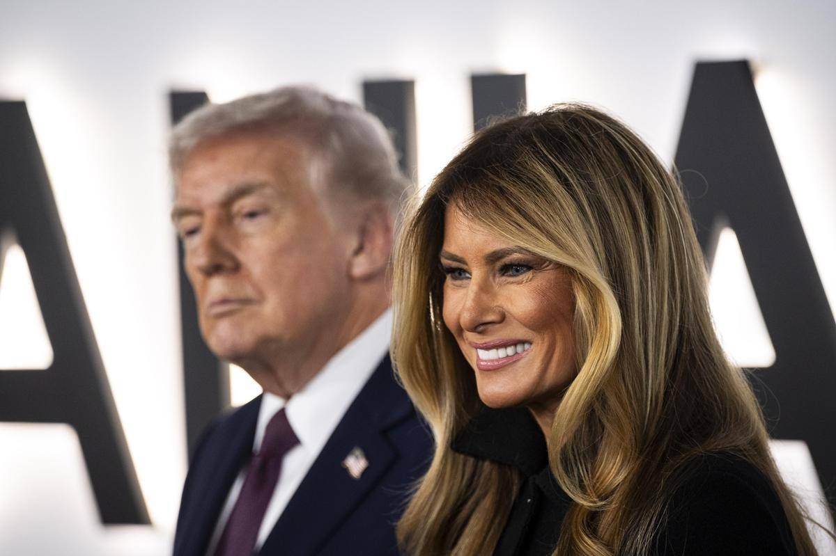 Trump celebra il film "glamour" di Melania. Lei: "Non un documentario, ma un'esperienza creativa" - 