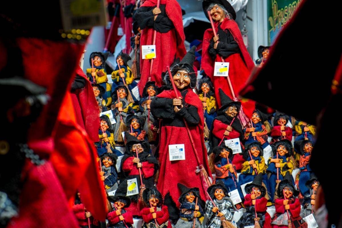 Non solo la Befana, dagli elfi ai Re Magi: come si festeggia l'Epifania nel mondo - 